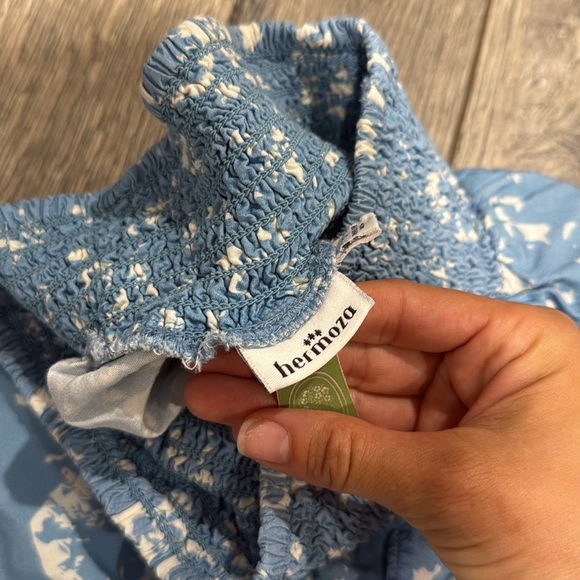 • Hermoza • Women’s Nora Wide Leg Pants Blue and White Print Small - Picture 4 of 4